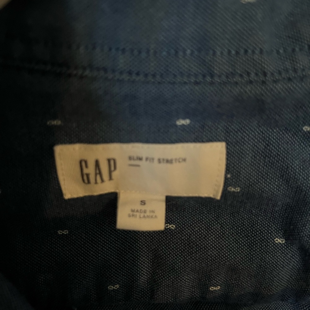 Gap button down - Picture 2 of 4